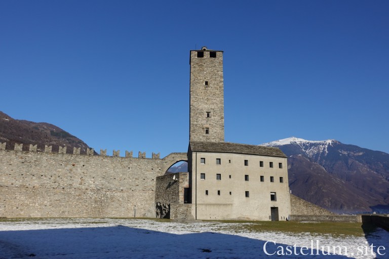 CH_Castelgrande3