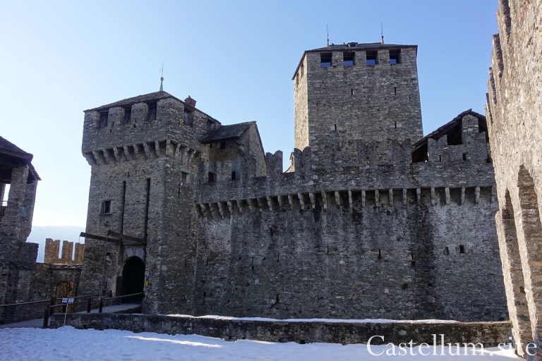 CH_CastelloDiMontebello1