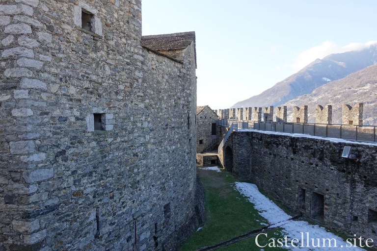 CH_CastelloDiMontebello4