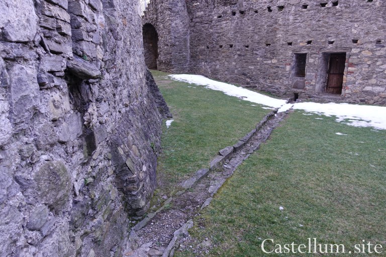 CH_CastelloDiMontebello6