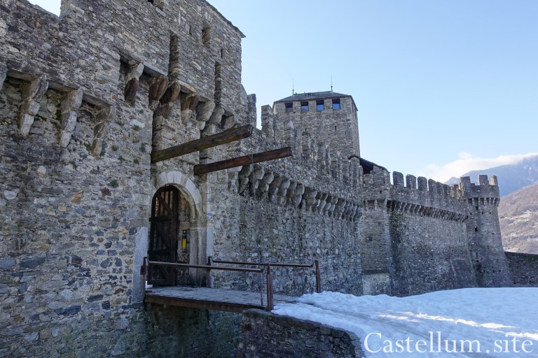 CH_CastelloDiMontebello8