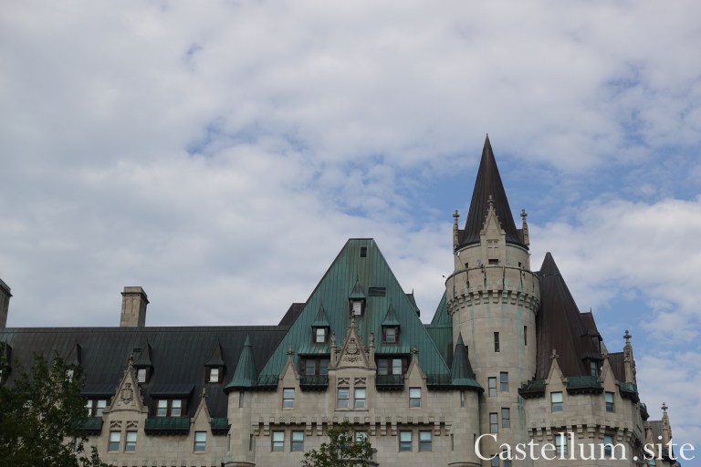 CA_ChâteauLaurier2
